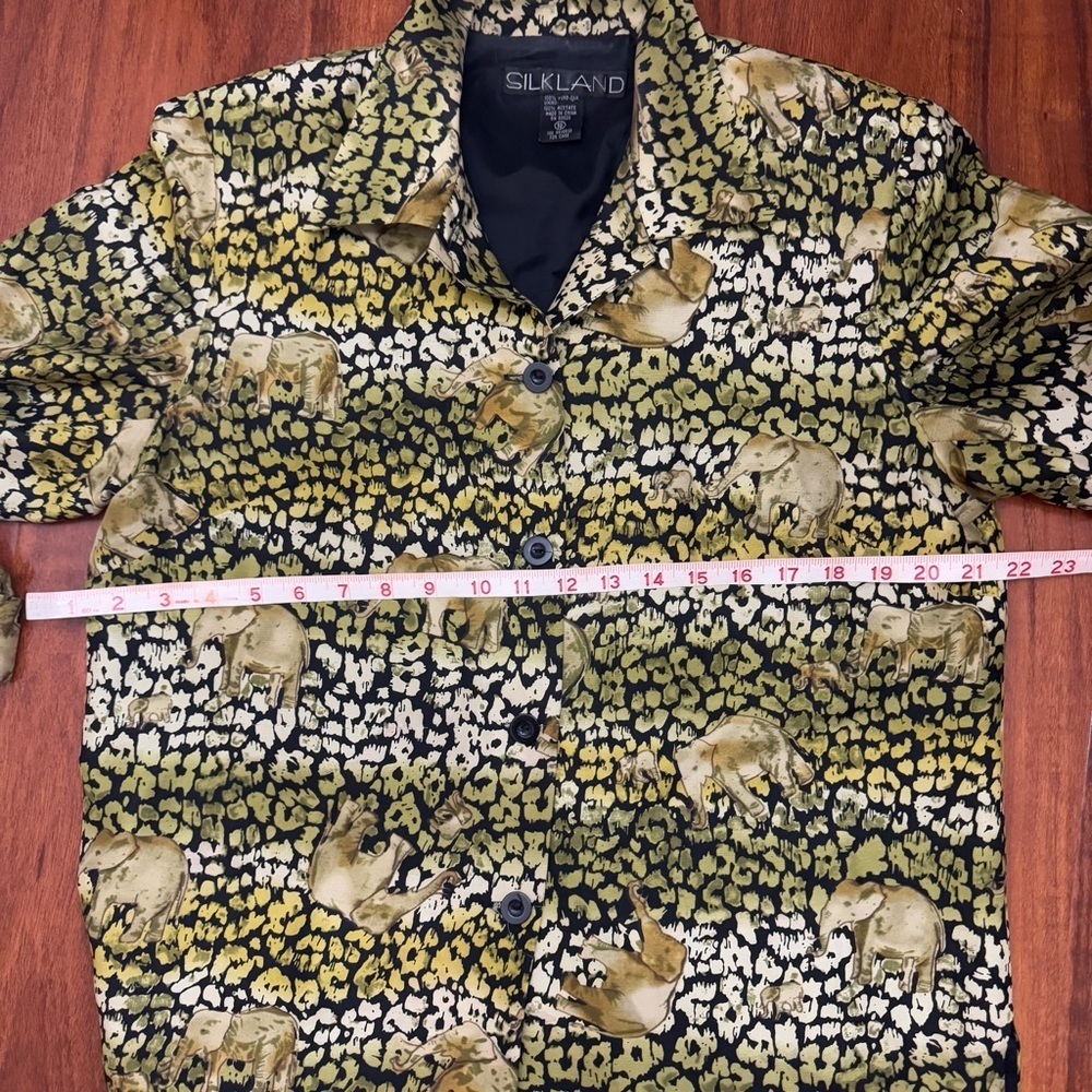 Silkland Vintage Elephant Top Button Up Size 10 - Picture 7 of 9